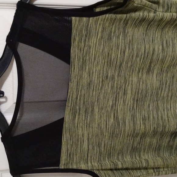 Top - Picture 3 of 3